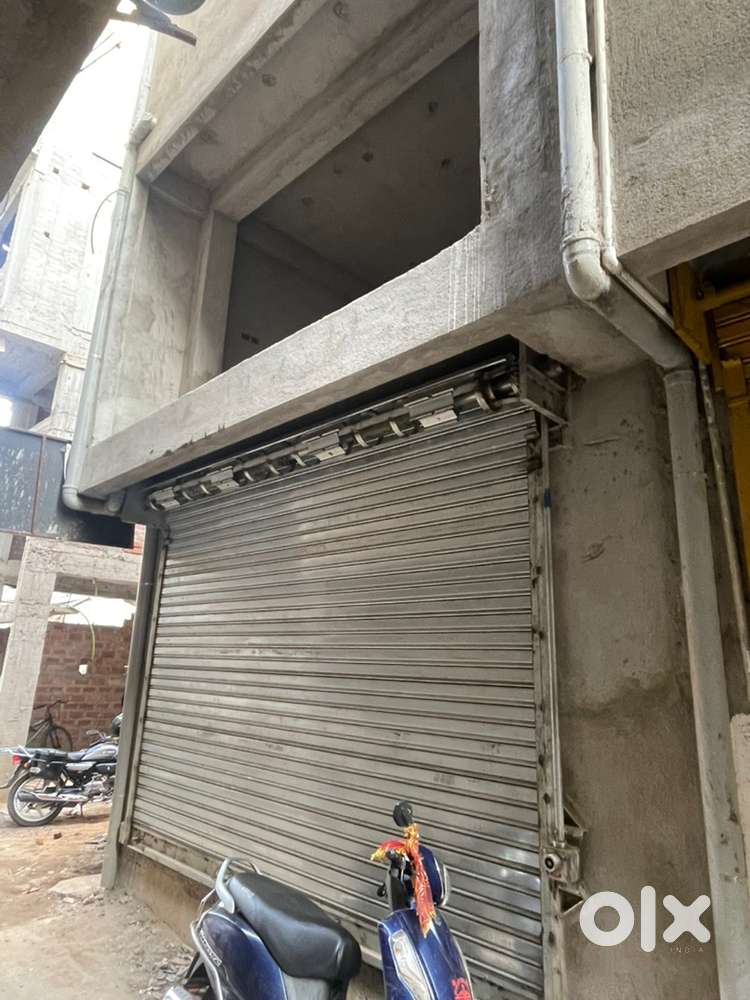 Shop at Azad chowk for rent
