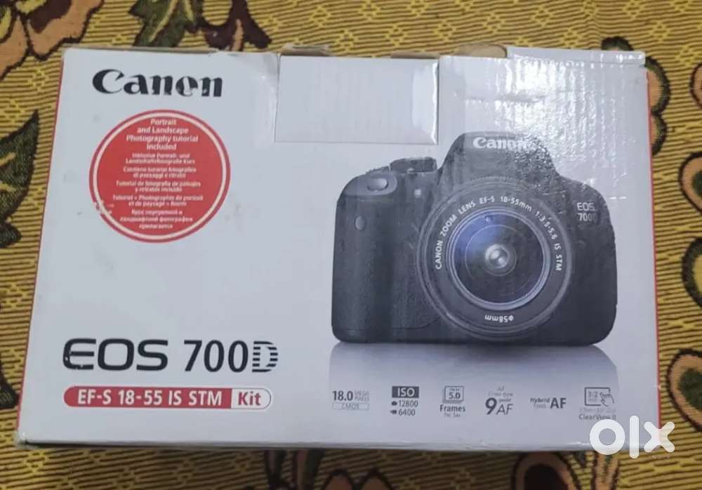 Canon EOS 700D DSLR Kit sealed pack amazing condition
