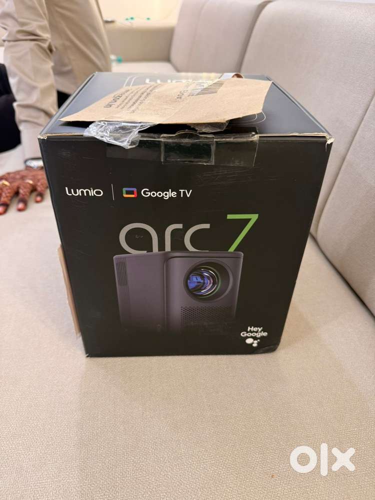 Lumio ARC 7 Projector
