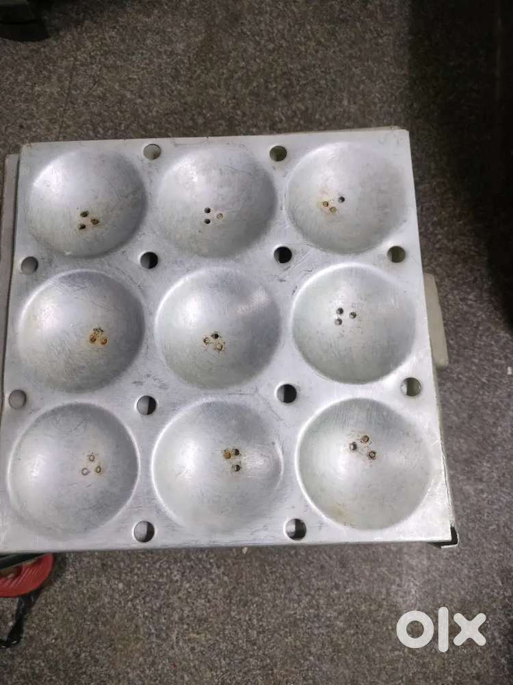 1 month old rarely used idly stand 56 piece idly for hotel and home