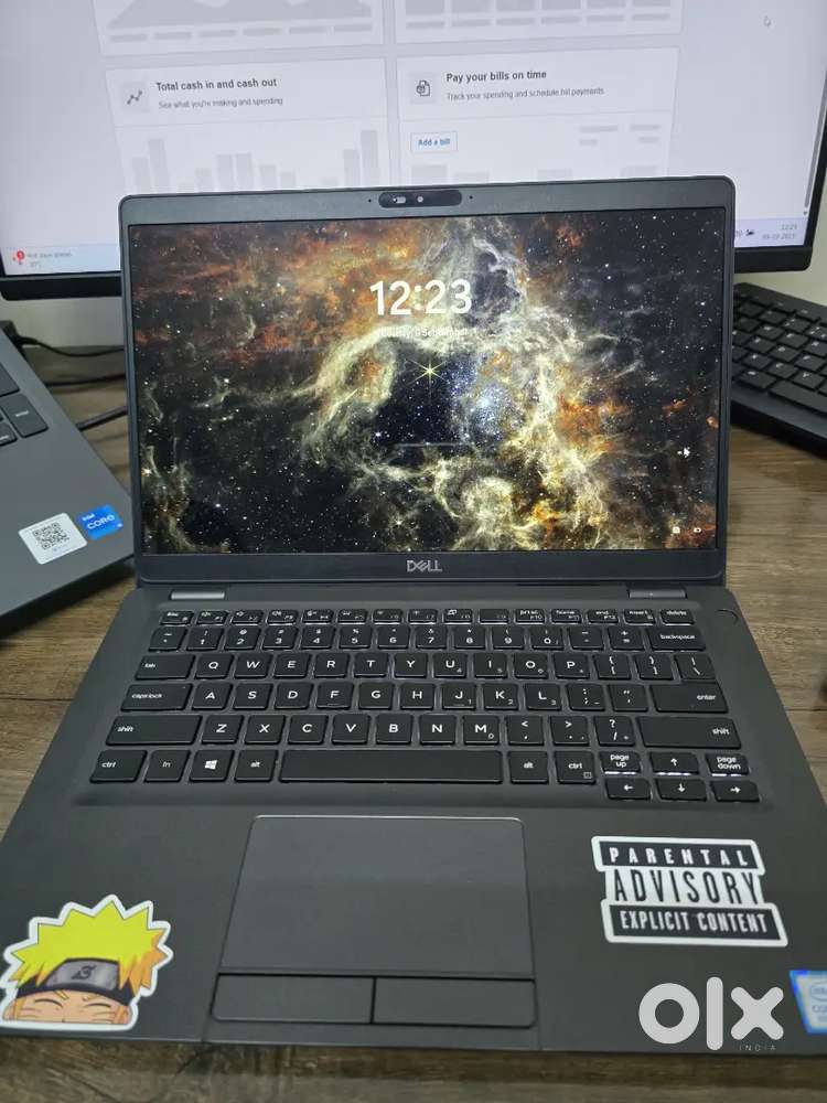 Dell latitude 5300, with intel i7 and intel UHD 620 graphic card