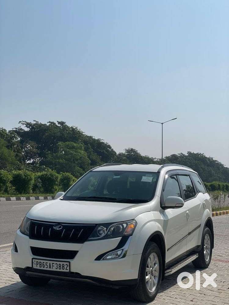 Mahindra XUV500 W8, 2015, Diesel