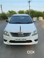 Toyota Innova 2015 Diesel 123000 Km Driven