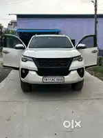 Toyota Fortuner 2017 Diesel 165000 Km Driven