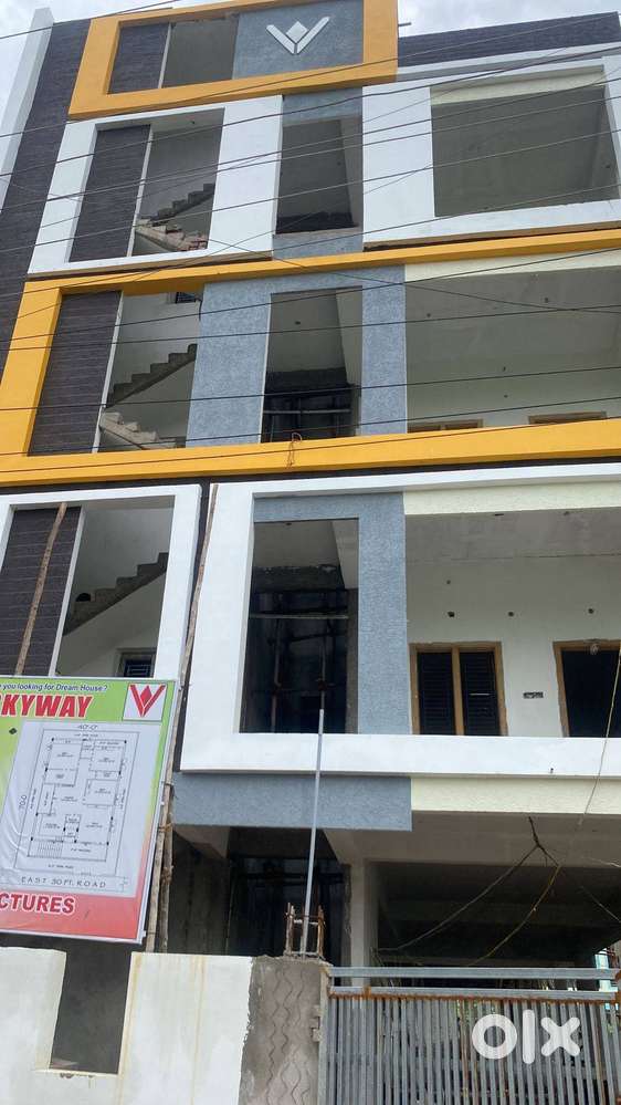 DELUXE GROUP HOUSE AT MADHURA NAGAR ROAD NO 7 AT LAKARAM PARK