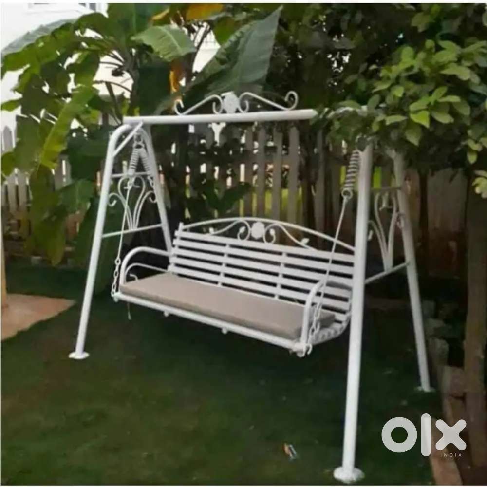 Garden swing