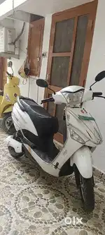 Excellent condition electric scooter