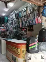 बैठे रहने का काम है कुछ काम नहीं करना सिर्फ बैठे रहना है