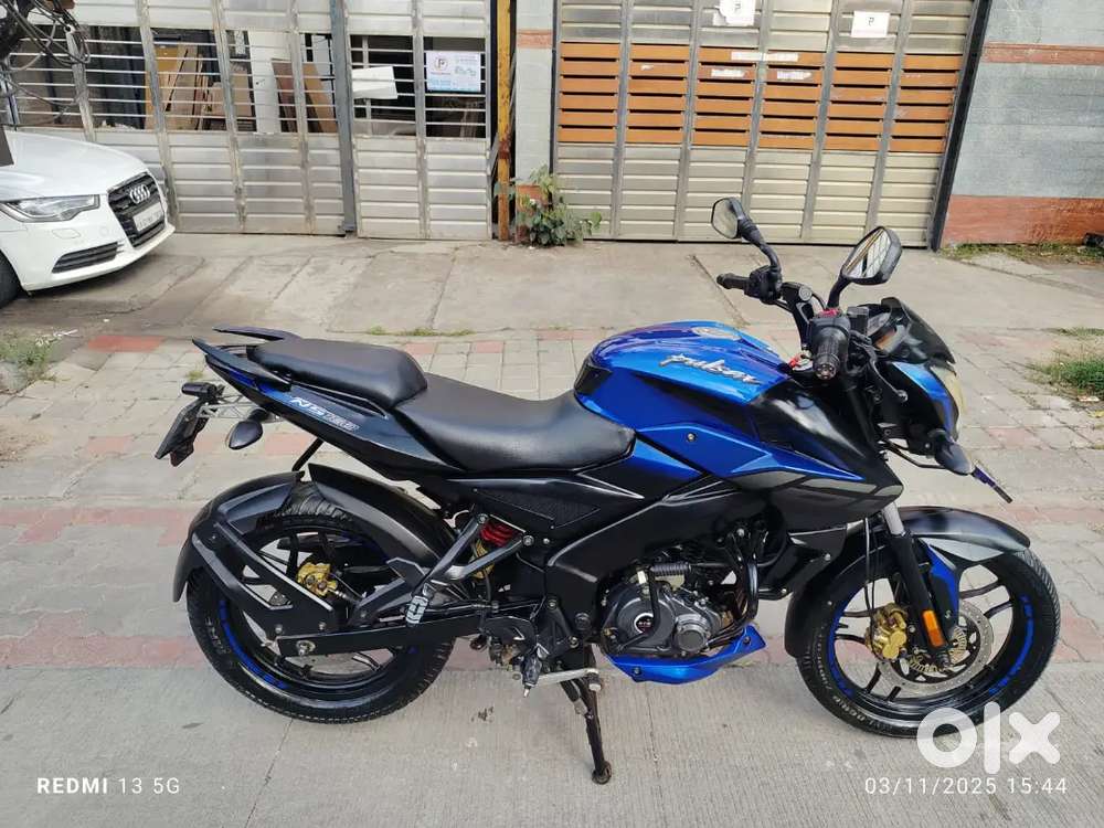 2020 BAJAJ PULSAR NS 160 in Showroom Condition For Sale!