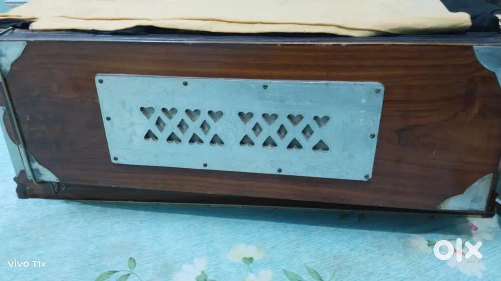 HARMONIUM FOR SALE
