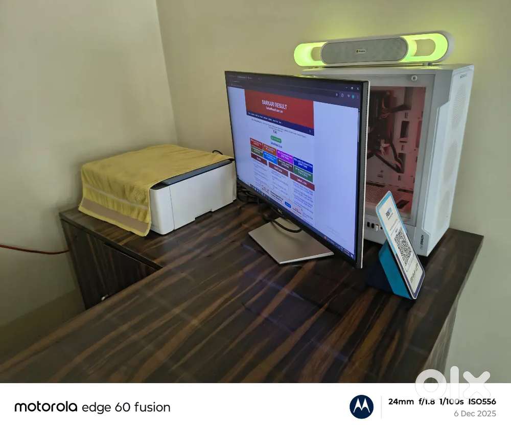 Desktop and printer and counter totel sell