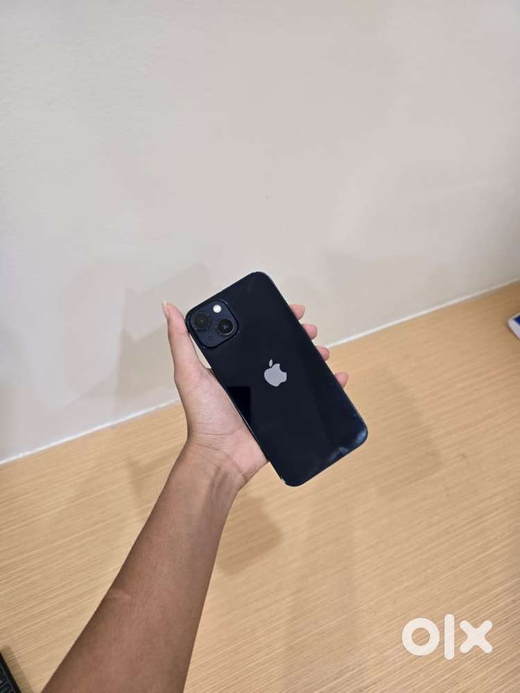 iPhone 13 Midnight black 128gb