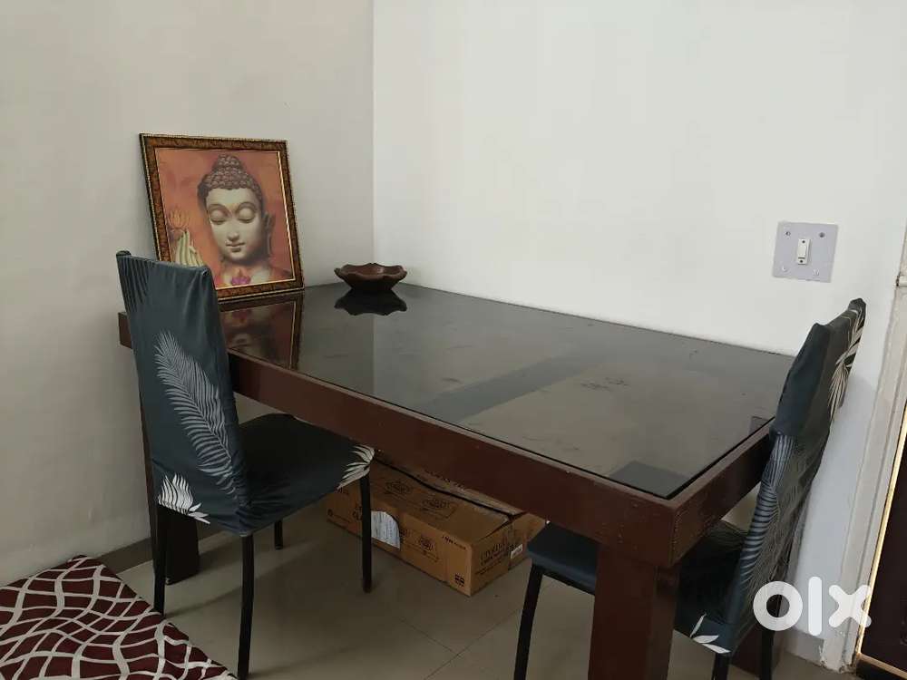 Dinning table