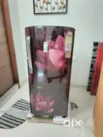 SAMSUNG REFRIGERATOR