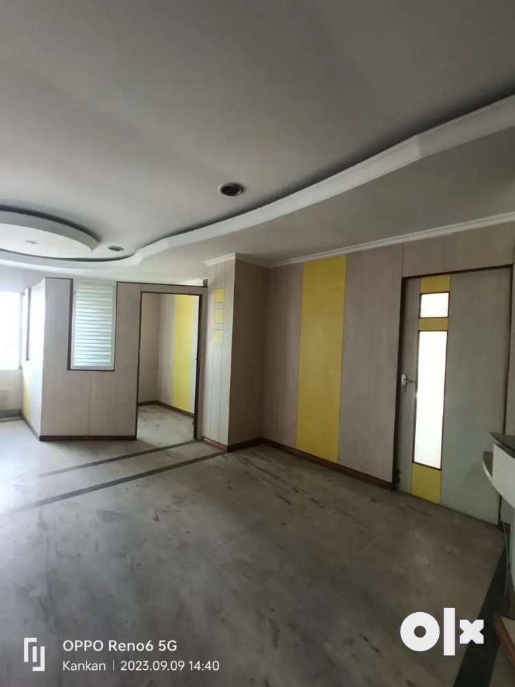 For rent office space 2200sqft 3rd/5000sqft 4th floor in ganeshguri