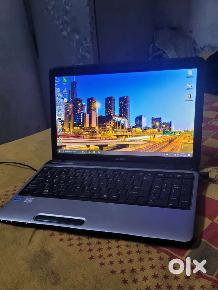 Toshiba i5 Laptop