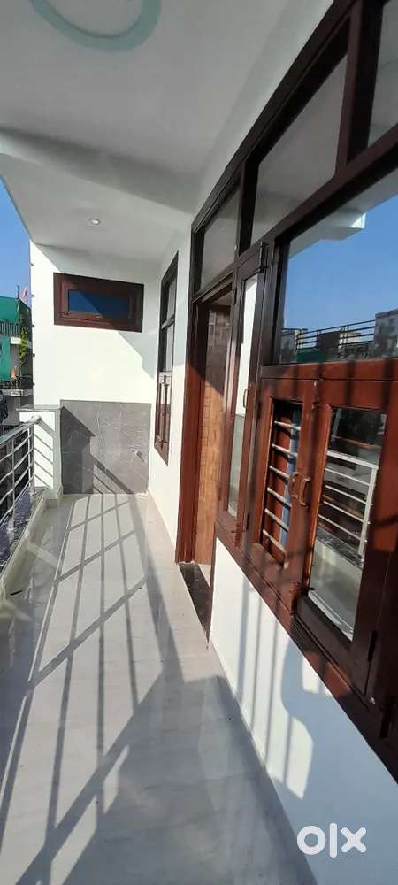 3 bhk builder floor