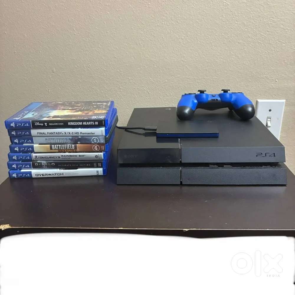 Sony PlayStation 4 500GB Console Bundle w 7 Games Controller 2TB Hard