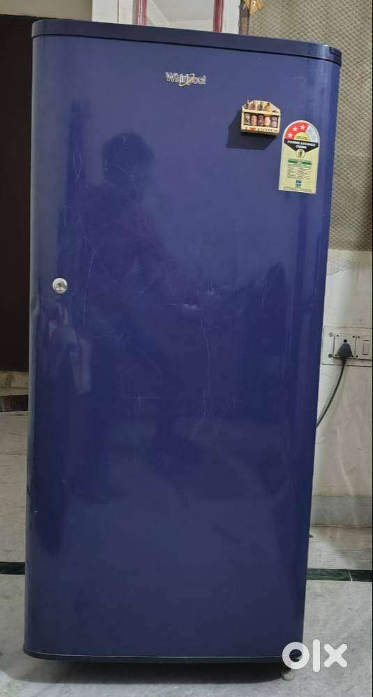 Whirlpool 190L Single Door Fridge – Great Condition, Budget Price!