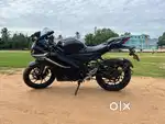 R15v4 black