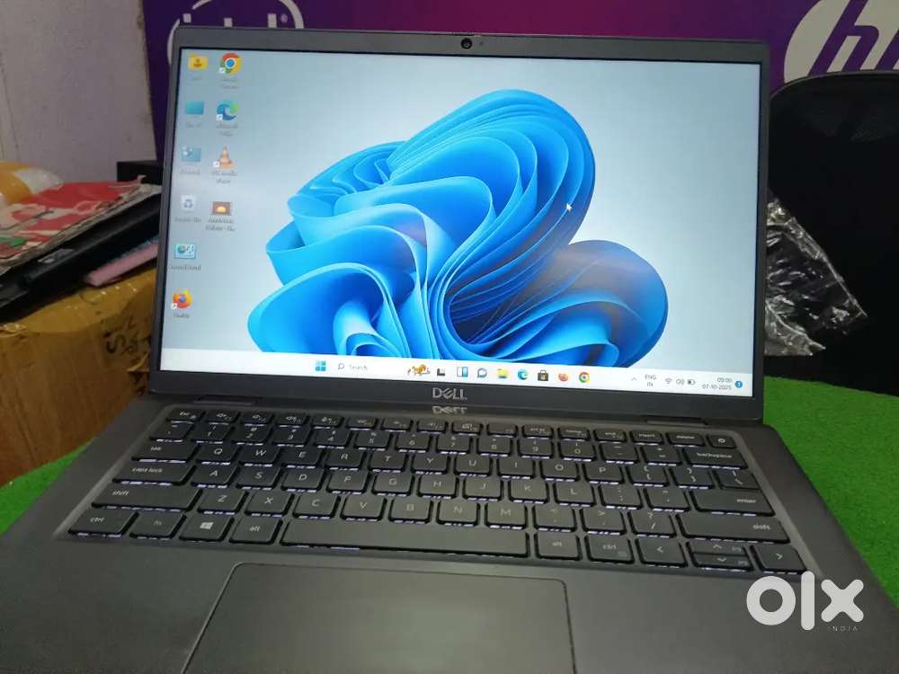 Dell Latitude 7420 Lite Used i7 11th Gen 32gb RAM 256gb SSD 14 inches