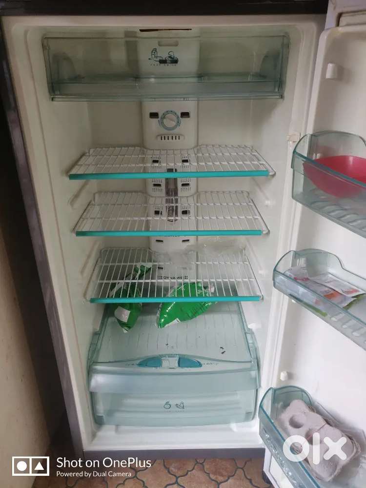 urgent My  sell Fridge