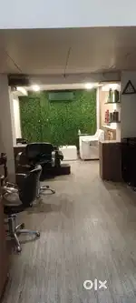Shop for rent in Banner