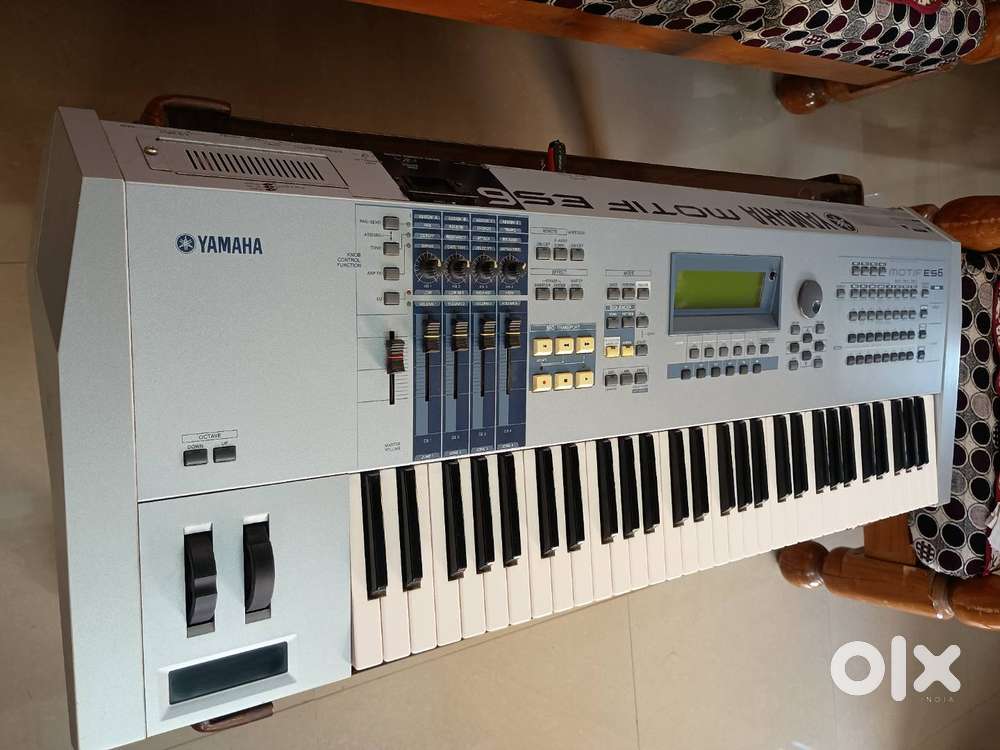 YAMAHA MOTIF ES6, Brand new condition