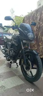 BAJAJ PULSAR  MODEL 2017 ( 1 ST OWNER )