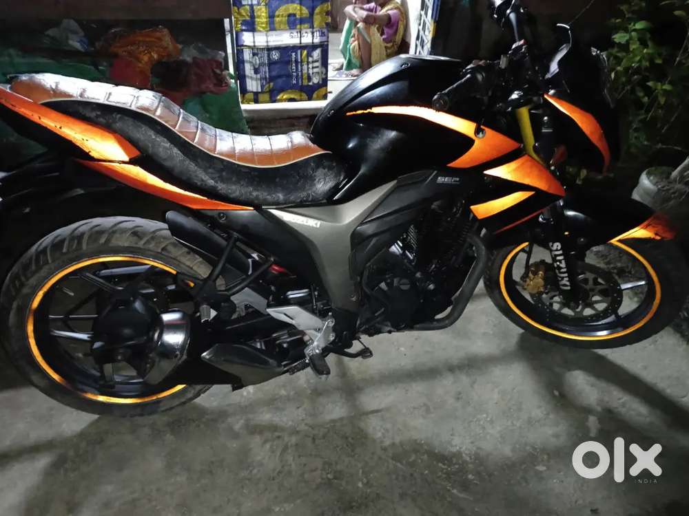 battary.engine oil.head light.air filter (all new )new condition..