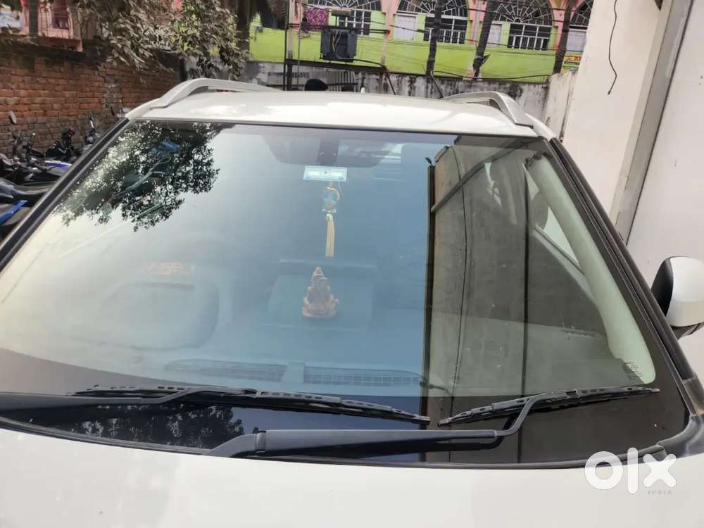 Khana ,Pina rahna sab milega car driver chahiye