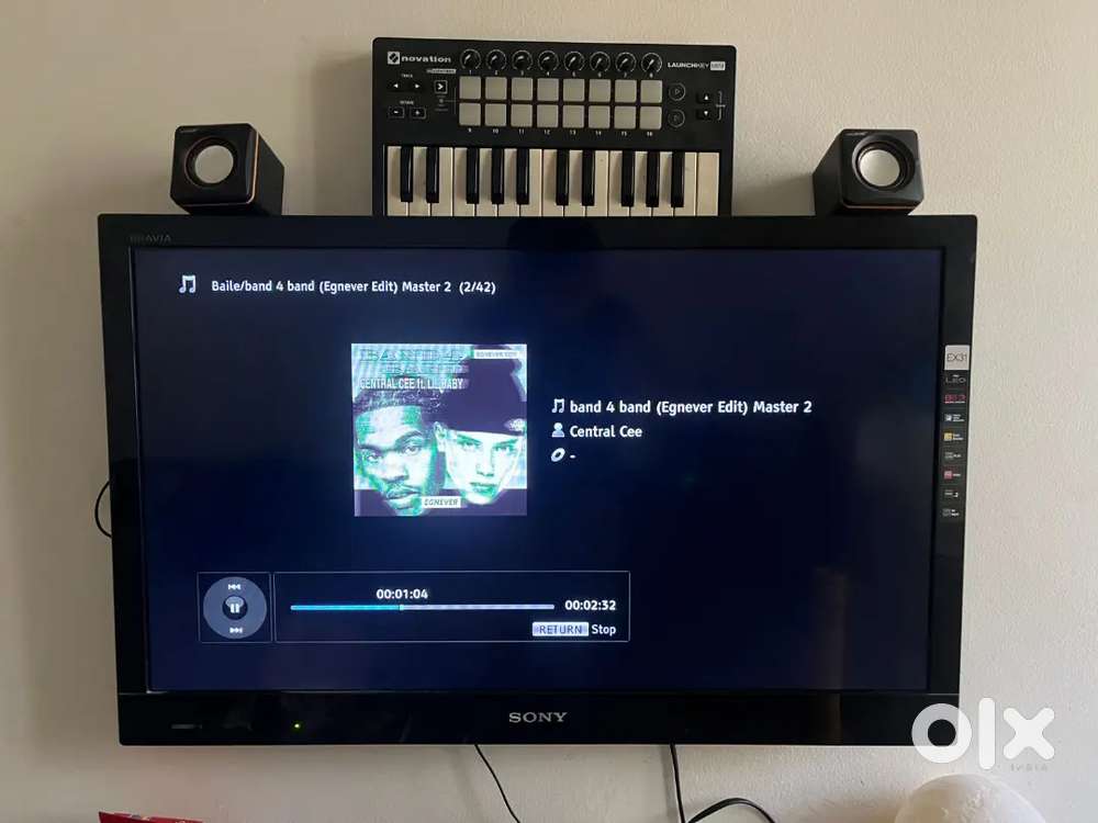 Sony Bravia 32 Inch LCD TV  Mint Condition  Non-Smart TV for Sale