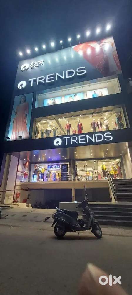 TRENDS MALL HIRING FOR MALE AND FEMALE CANDIDATES