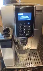 Delonghi Dinamica coffee machine