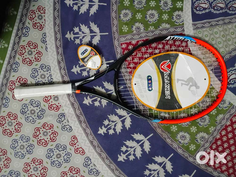 This is a New tennis racket from MAXEN BS-7002