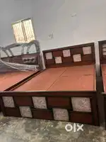 5/6.5 luxury cot with storage affordable Pirce