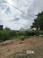 30,50 NA plot west facing in Alameen Navraspur
