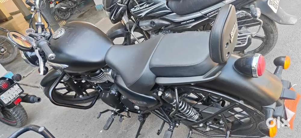 New Model meteor 350steller black