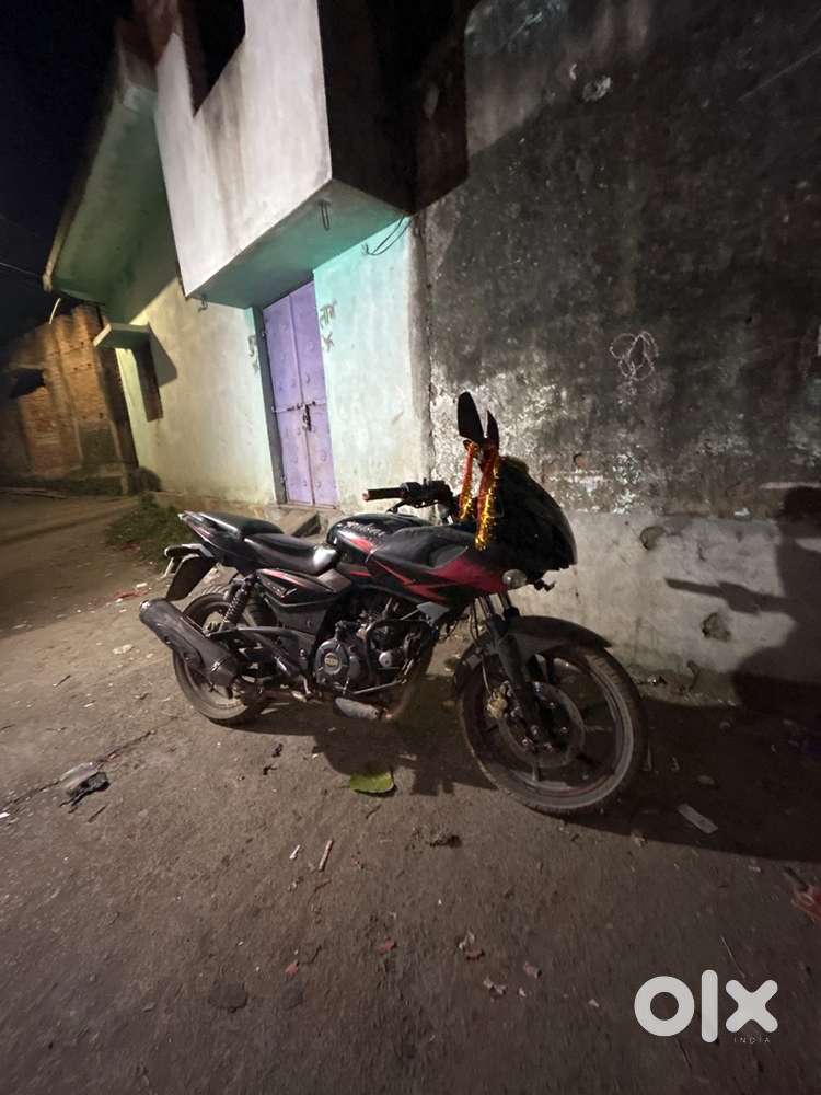 Bajaj pulsar 220 f