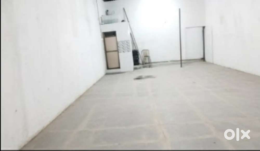 Warehouse for rent near mandpeshwar metro station