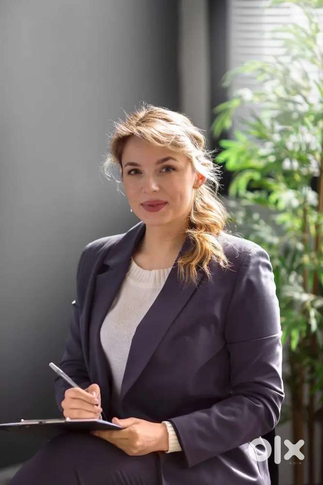 LADIES EXECUTIVE MANAGER WITH BASIC COMPUTER KNOWLEDGE