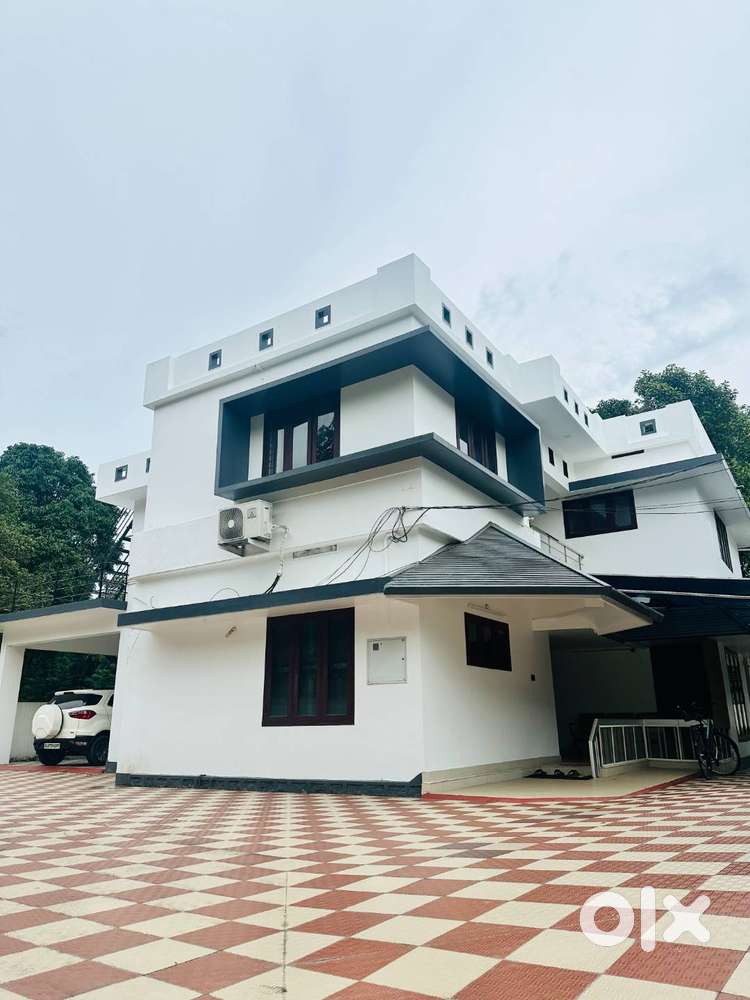2 BHK Semi Furnished First Floor for Rent Newly Built