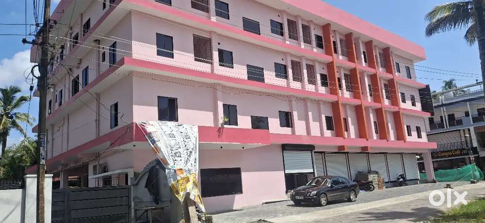 Bank or Shop space for rent