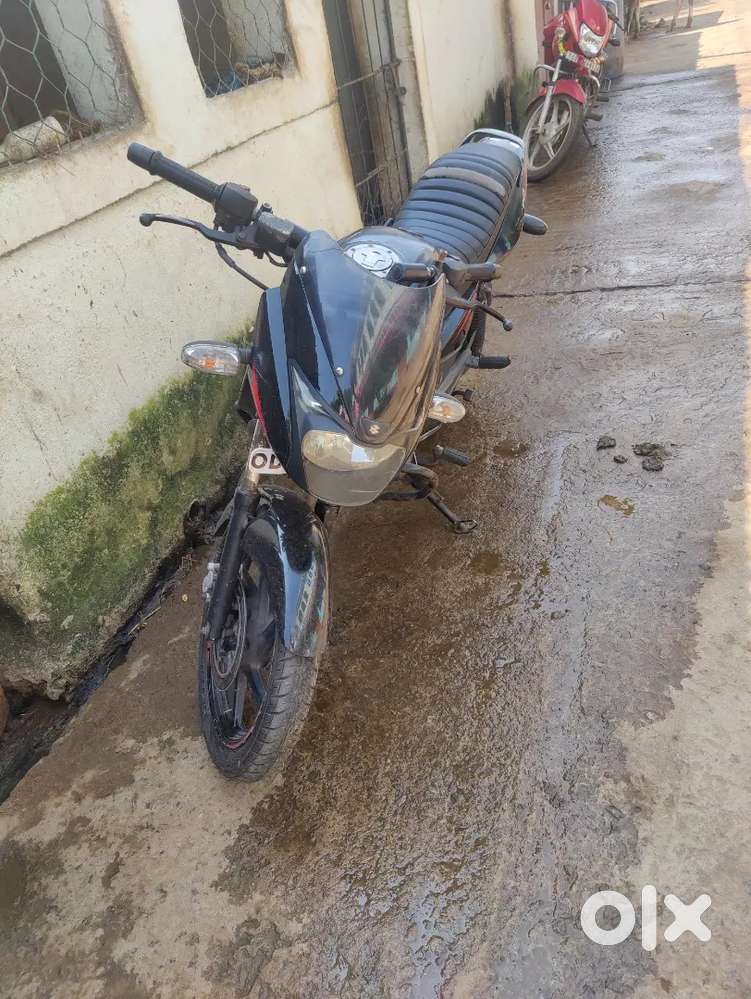 Bajaj Pulsar 150