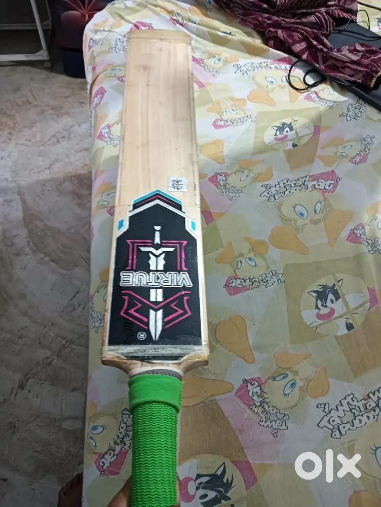 English willow bat 7 grains only 1 match use