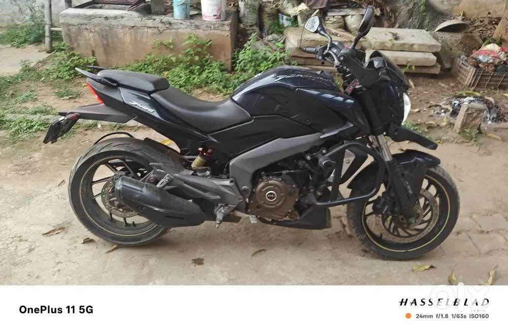 Bajaj dominor 400 cc