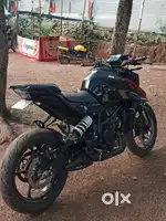Duke 250 just 7month used