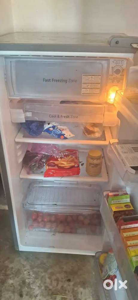 LG 180L Refrigerator