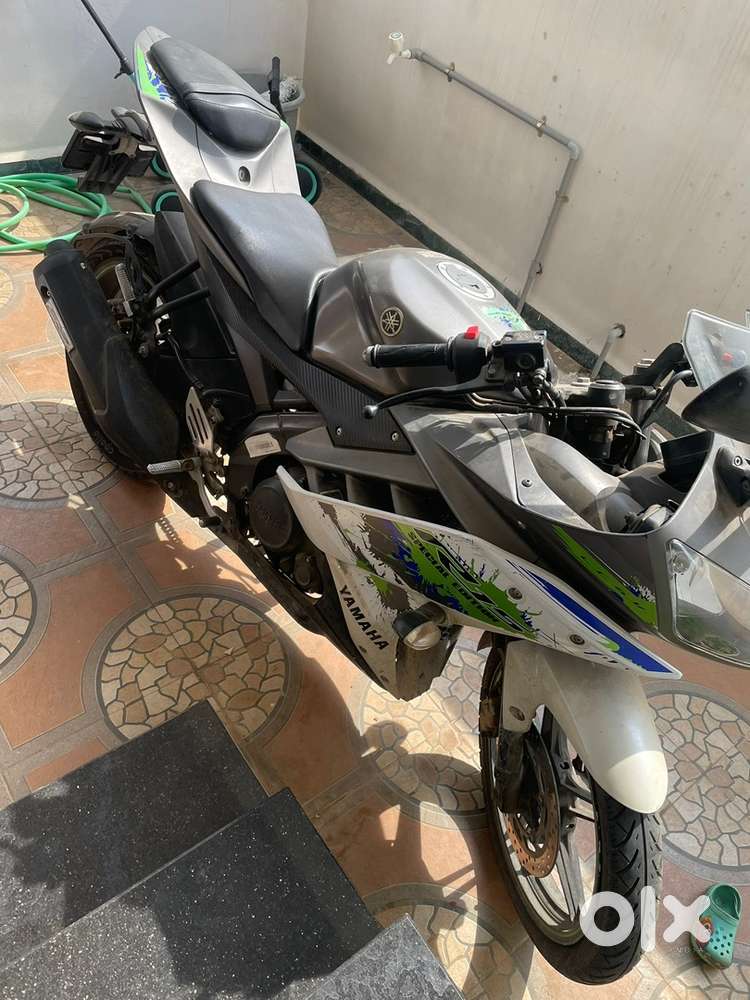 R15 V2.0 Good Condition Bike