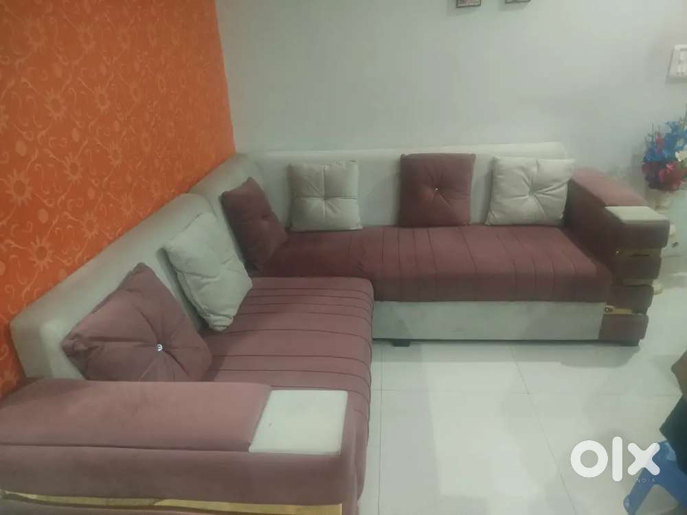 Sofa set 5 seater sofa in new condition